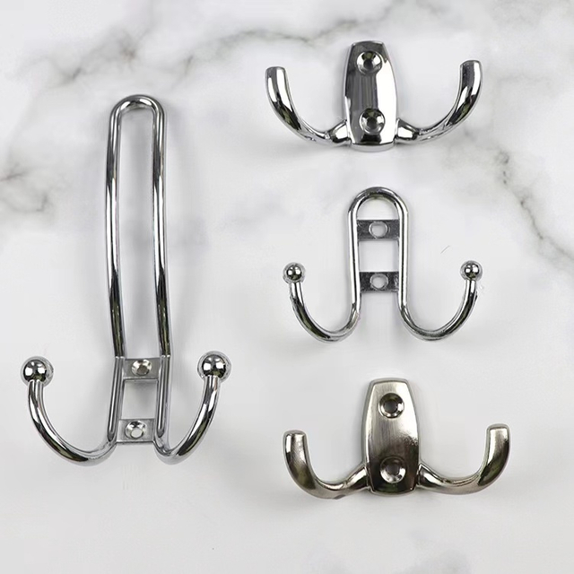 Custom Label short clothes hangers old fashion hooks for hanging clothes shape wooden hanger and wall clothes hook