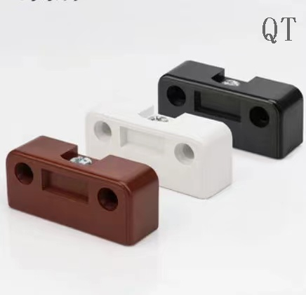 2023 Hot Style furniture pvc profile connector and furniture cabinet assembled joint fastener angle connectors corner bracket